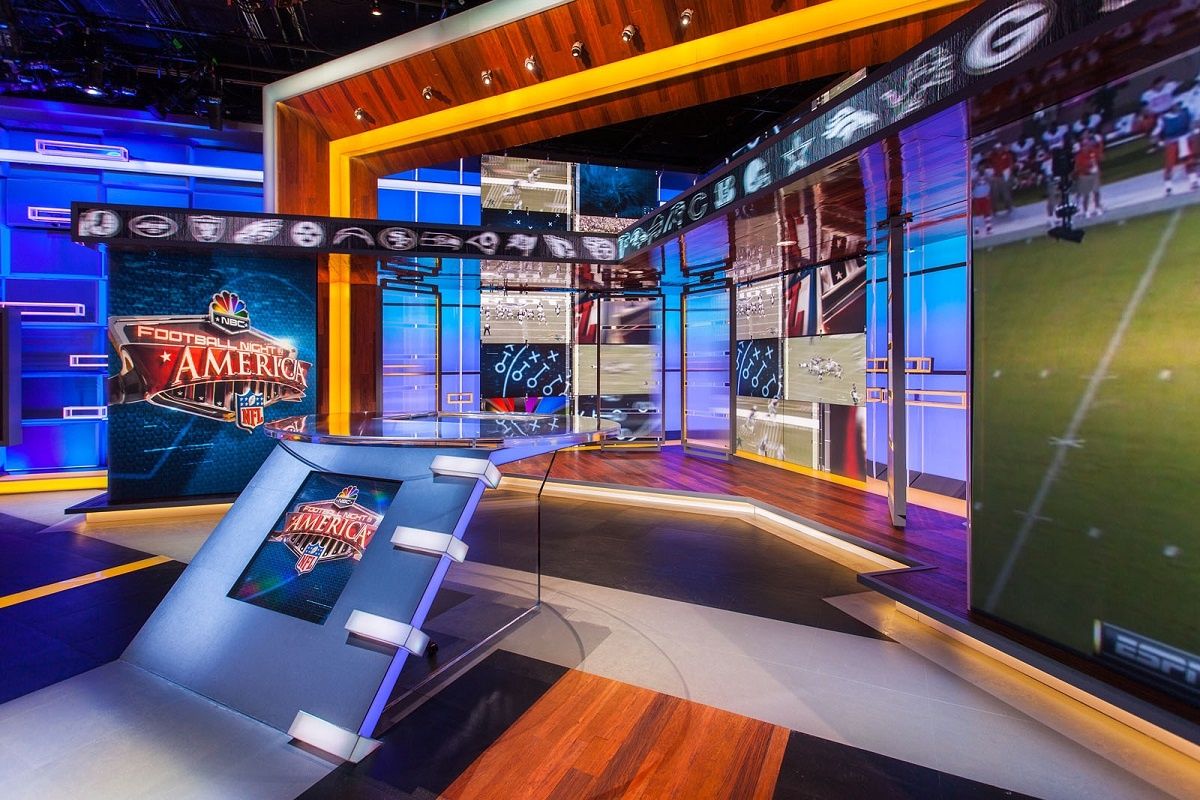NBC Sports Football Night in America Set Broadcast Design Case Study